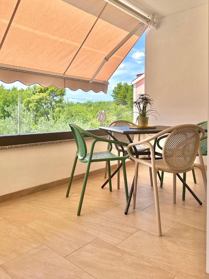 Tinel Boutique Apartment Promajna Exterior photo